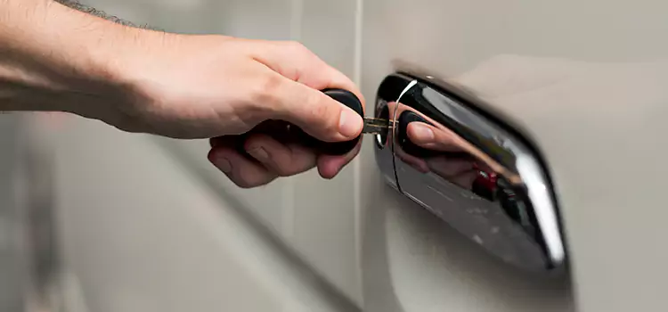 Why Choose Our Auto Locksmith Team in Schenectady, NY?